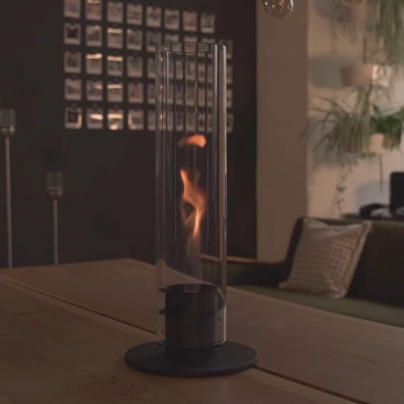 SPIN Table Fireplace – A stylish, eco-friendly bioethanol fire feature for both indoor and outdoor settings, bringing warmth and beauty to any space.
